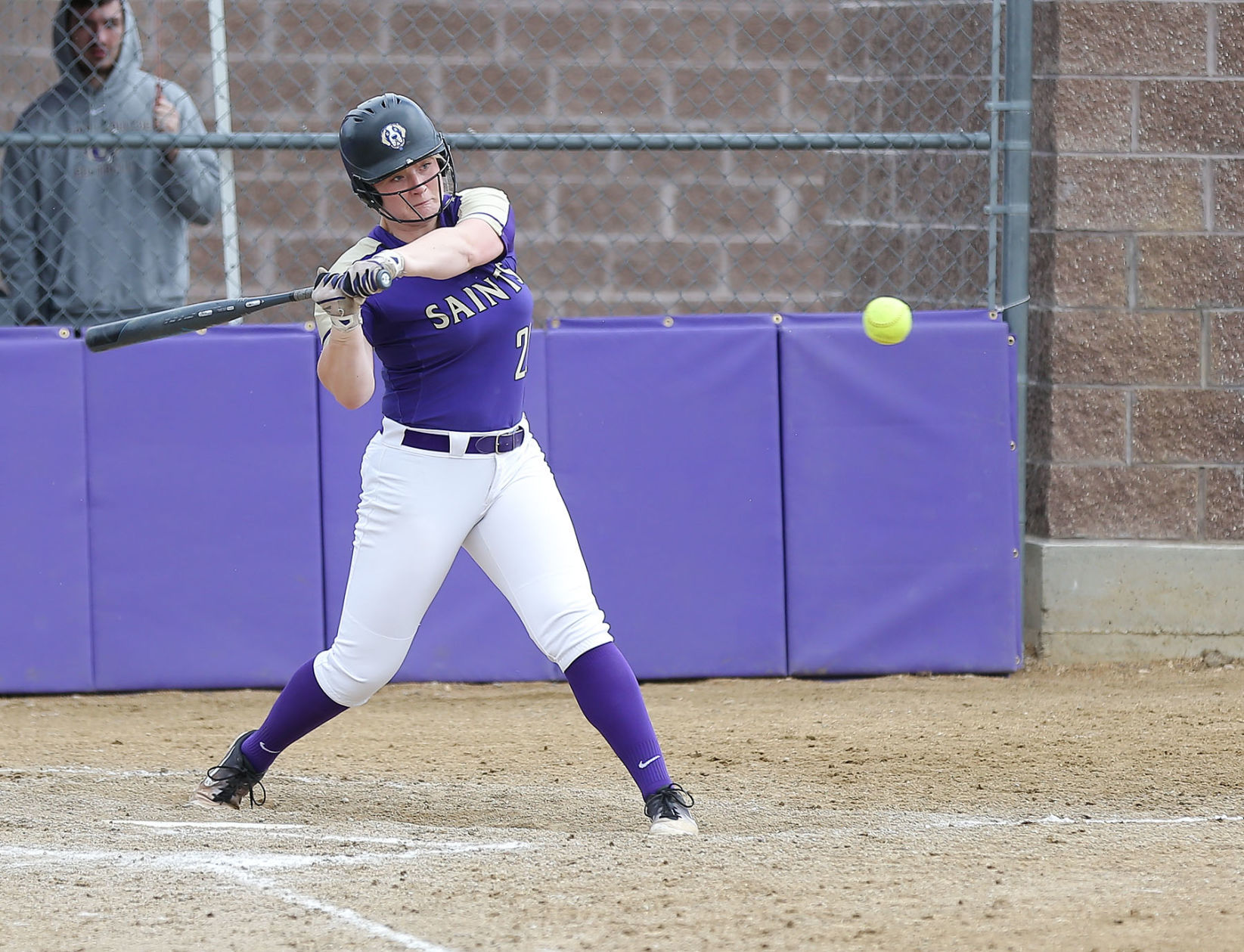 041518-ir-spt-softball-CC-4.jpg